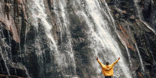 Pachmarhi Tour Packages